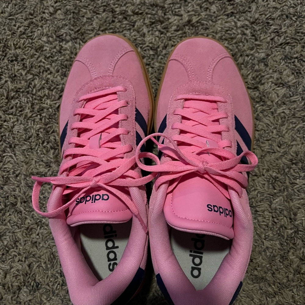 Adidas Women's Pink Sneakers, NWOT - Picture 2 of 6